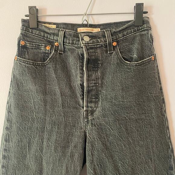 Levi's Ribcage Straight Ankle Jeans Gray Black Premium Button Fly Women 28 x 29 - Picture 4 of 15